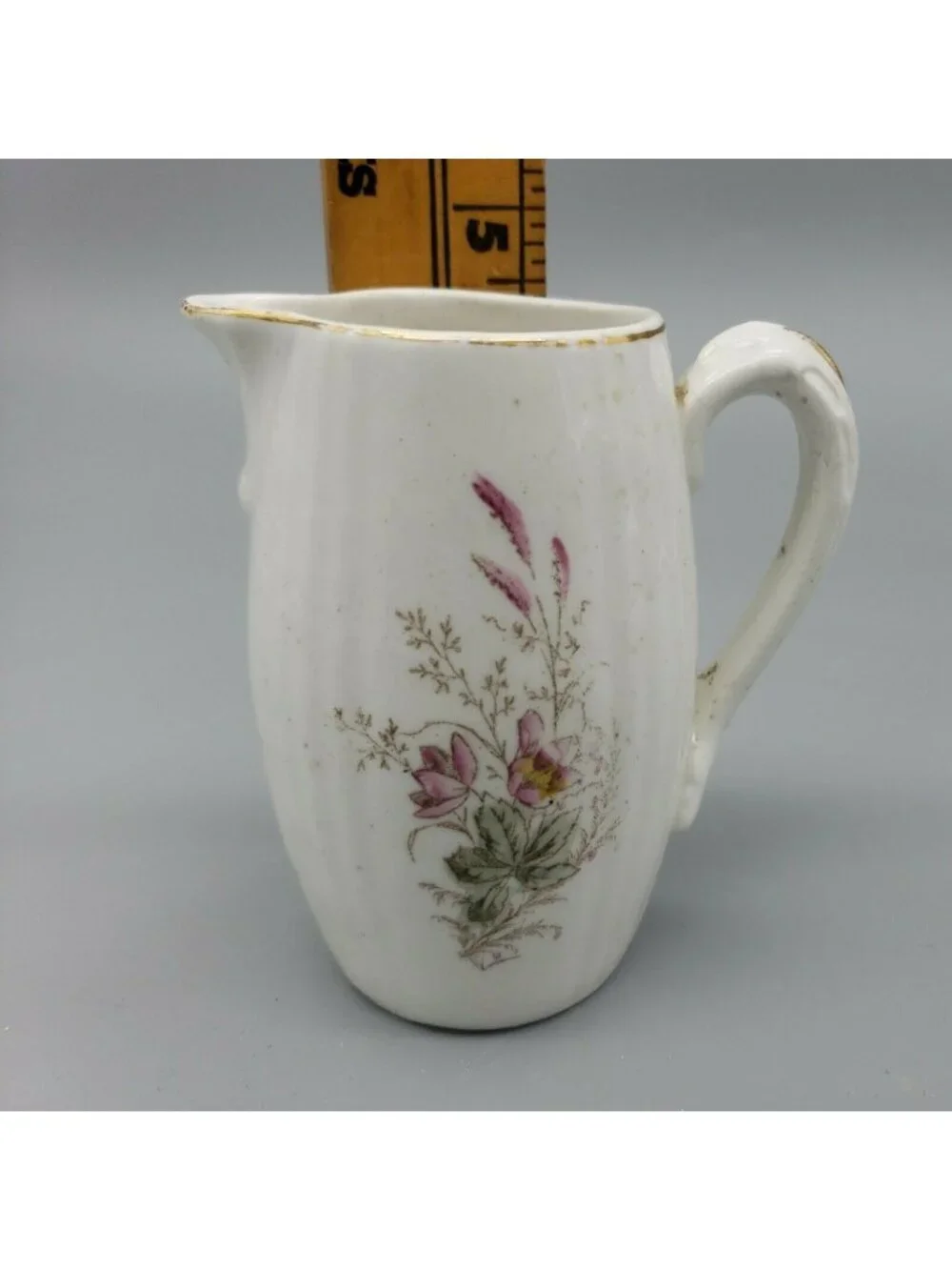 Vintage John Maddock and Sons Creamer Jesse Dean 4.5